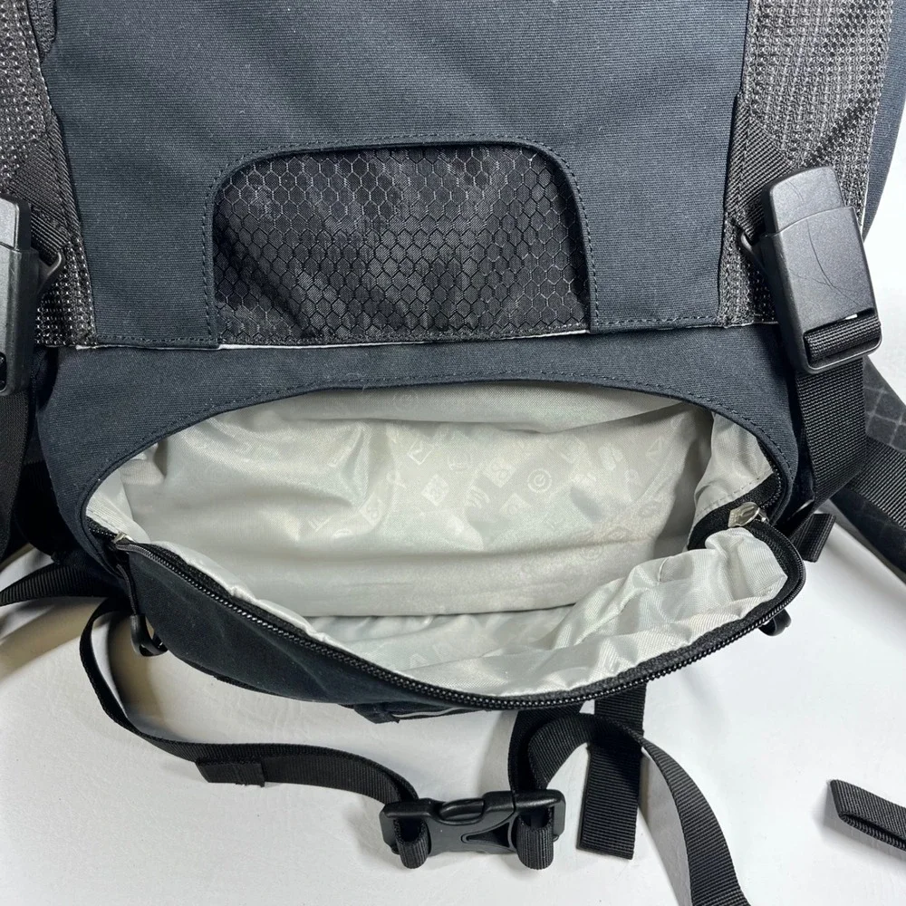 Osprey FlapJack Backpack Black Commuter Laptop Bag Daypack Urban Travel